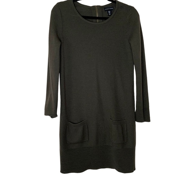 Adrienne Vittadini Sweaters - Adrienne Vittadini dark green wool blend tunic sweater. Size M h21